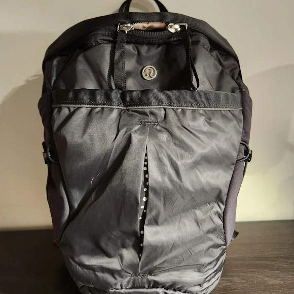 lululemon athletica | Bags | Lululemon Athletica Run From  display picture 1
